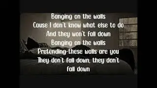 Cassie Simone - Banging On the Walls (Lyrics)