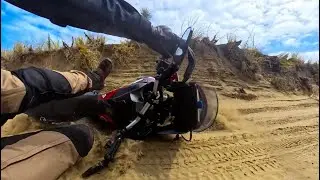 Yamaha T&eacute;n&eacute;r&eacute; 700 vs Deep Sand | Beach Riding, Wipeouts & Real ADV Lessons