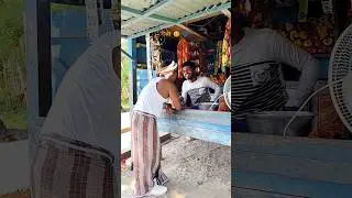 दुकान वाला 🤣