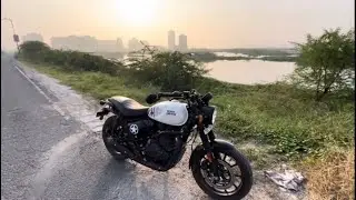 Me myself n mi Bike (miss Zoya), #metime #love yourself #time n life is precious #hunter350 #RE BIKE