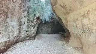 Cueva de la Mauta y Estrecho de la Arboleja