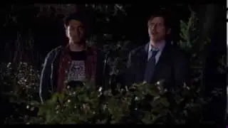 Harold et Kumar chassent le Burger - Scène du Buisson