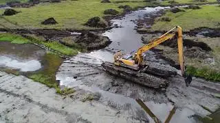 Transformation of an old overgrown lake into a wetland area with Big Float E22