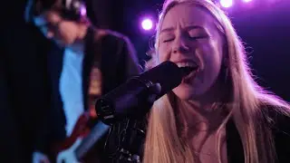 Night Shift 'Flowers' / Miley Cyrus (Cover) Live Wedding Band East Sussex - AliveNetwork.com
