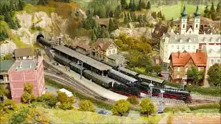 Spur N Modellbahn  1 Runde mit BR 38