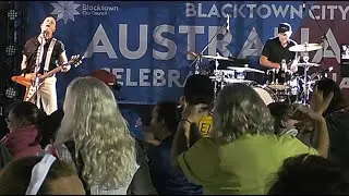 I Can't Stand The Rain - Live