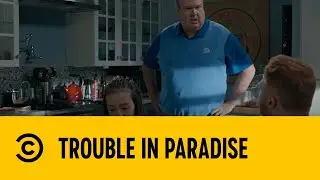 Trouble In Paradise | Modern Family | Comedy Central Africa