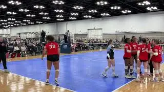Chicago Elite 18 Elite vs. CNVKC Mizuno 18Donna (W 2-0) MEQ 18 American (3/21/25) only 1st set