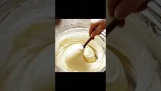 Smoothing the Perfect Batter &ndash; Easy Mixing Tutorial 🍰 #food #satisfying #asmr #mixing