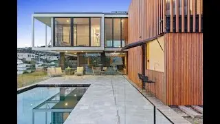 15 Sovereign Point, Safety Beach