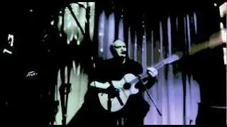 Steve Ibach performs 