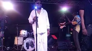LIVE ROGA-ROGA ET EXTRA-MUSICA EXTRAIT LE TEMPS DE NOCES