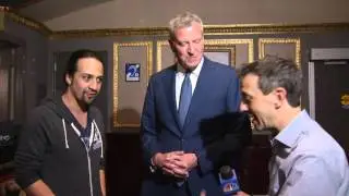 Andrew Siff, Mayor de Blasio and Lin-Manuel Miranda.