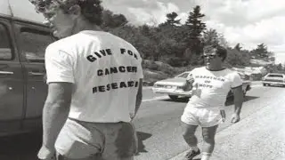 Close friend of Terry Fox visits Thunder Bay's monument