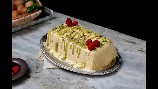 Raspberry Pistachio Semifreddo #dessert