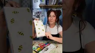 Anyone else just love bumble bees? 🐝🐝🐝 Let's paint them with watercolor
