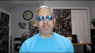 Oakley Wheelhouse Polished Clear Prizm Sapphire