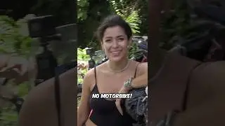 It&rsquo;s a fake Motorbike, she said!😮&zwj;💨 #electricmotorcycle @MarcTravels #fake #eve #evbike