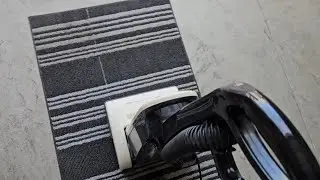 Simplicity Symmetry Entry W/T Upright Vacuum