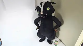 Dreamworks Over the Hedge Stella Skunk 36 Inch Plush Stuffed Animal Large Giant Ebay Mercari Video