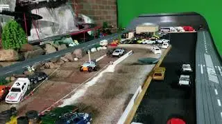TYCO TCR Slotless Slot Car Total Control RACE SET - High Banked Speedway