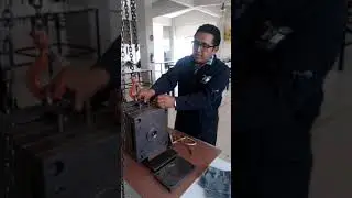 Montaje y Desmontaje de un molde de inyección de plástico 3