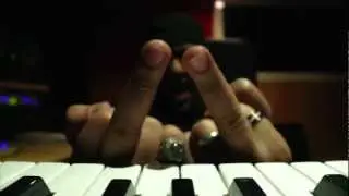 MC Amin - El Thawra Mostamera _ الثورة مستمرة