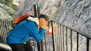 Rolf Schmid in der Viamala-Schlucht