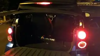 How to replace brake light bulb 2008 smart fortwo Cabrio