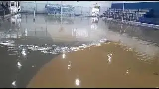 gin&aacute;sio saraiv&atilde;o alagado com primeira chuvas da quadra invenosa