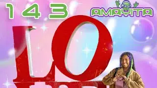 Amayita performs 