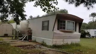 BDVFD Engine 32 Arriving - Trailer Fire in the 304