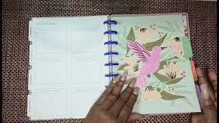 I found a new HP Horizontal Planner layout in Office Depot