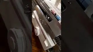 Установка нижней фонтуры KR 260 на вязальную машину Brother 260.