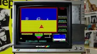 Jugando al Zzoom de Imagine (1983) para el ZX Spectrum 48k
