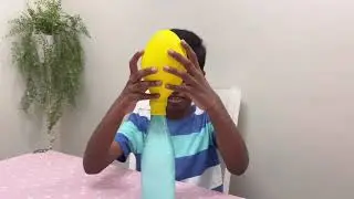 Self Inflating Balloon Experiment 🎈( Baking soda and vinegar)