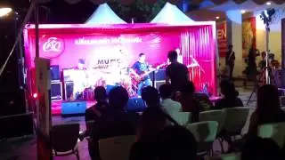 The Remain Just the way you are coke music award 2013