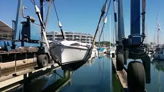 NEW Duffy 22&rsquo; Bay Island electric boat arrives in Australia