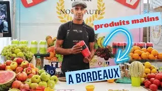 Mr Produits Malins présente son extracteur de jus à la braderie de Bordeaux.