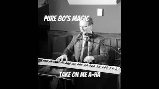 80&rsquo;s Singalong & piano bar favourite, Sean De Burca - Piano Man #irishsinger #seandeburca #Pianobar