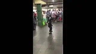 Midget Dancing To Billie Jean in NYC Subway