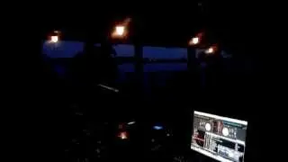 @DJJAYR @THEREALDJPEEK RUNNING @LADYTIPMUSIC 