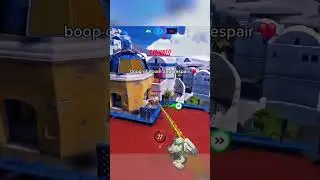 No way he hooked that 😭 (creds: @sillioooo on TikTok) #overwatch2 #overwatch