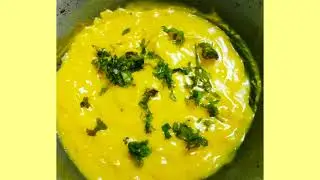 Pithla recipe | Maharashtrian Besan Pithla |पिठलं| #recipe #Marathirecipes #indiancuisine #pithla