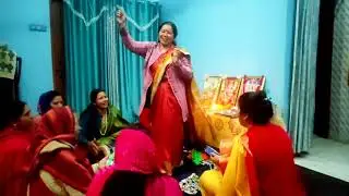 लाल रंग की साड़ी मां, अष्टभुजा धारी मां |🙏💞❣️ कीर्तन भजन | #kirtan #bhajan #dhari #maadurga #maa
