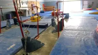 Oakland County Moms visits fLipSpot