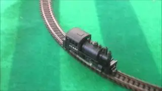 N gauge 0-4-0 Model Engine AT & SF being test run