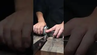 Rui &ldquo;Crescent&rdquo; Santoku thin slicing reddish cake #fyp #satisfying #kitchenknife #japaneseknife