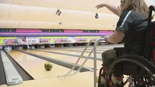 'I proved them wrong': Fremd High School wheelchair bowler Ellie Brazen defies expectations