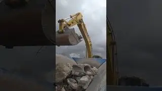 The Ultimate Concrete Crusher Test &ndash; Can It Handle War Debris? #recicling